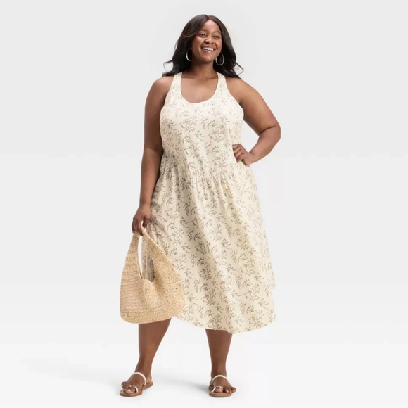 Universal Thread Dresses & Skirts - NWT White Floral Drop Waist A-line Midi Dress Size 3X